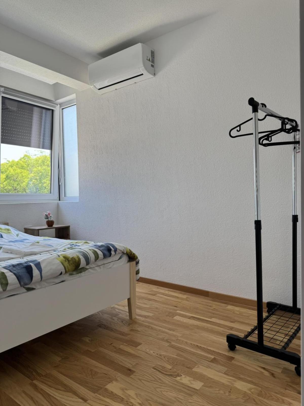 Tasic Apartment *